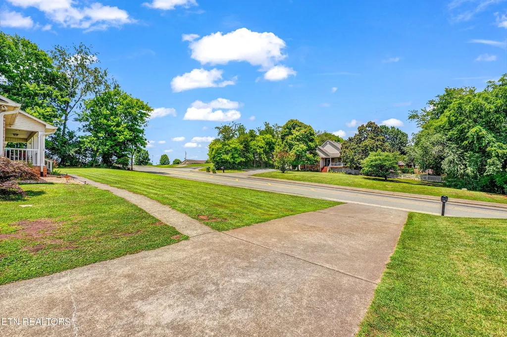 541 Sandy Springs Road Maryville TN 37803