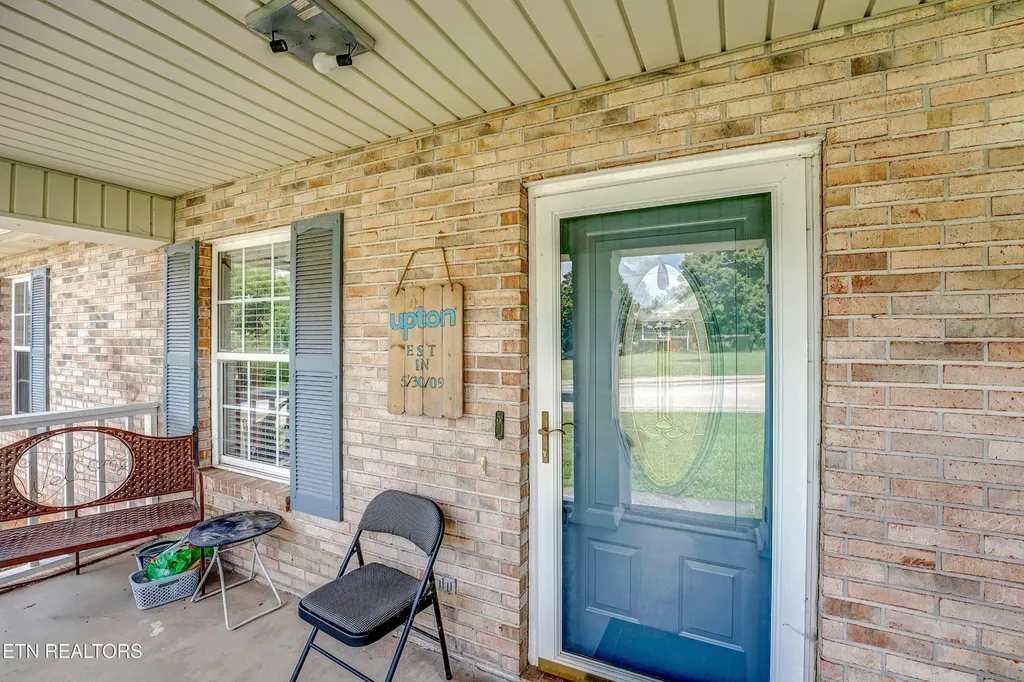 541 Sandy Springs Road Maryville TN 37803