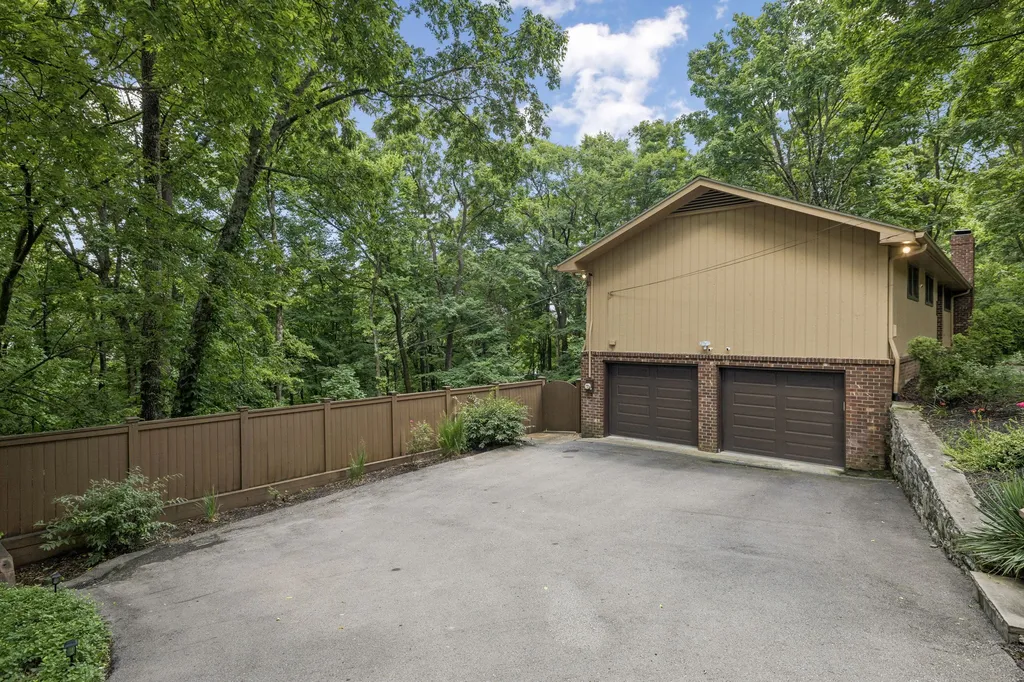 1214 Brentwood Lane Brentwood TN 37027