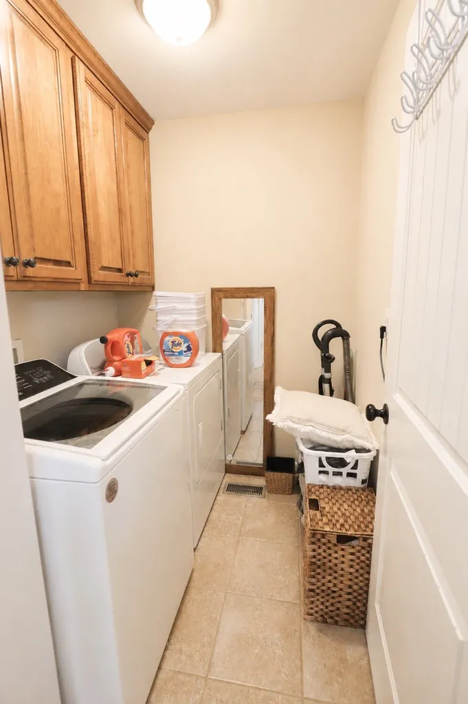 101 Brook Hollow Court Bon Aqua TN 37025