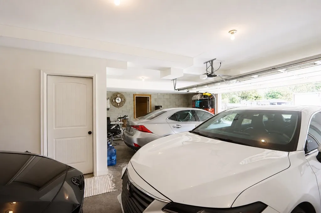 101 Brook Hollow Court Bon Aqua TN 37025