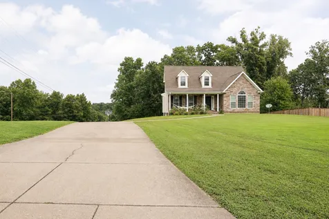 101 Brook Hollow Court Bon Aqua TN 37025