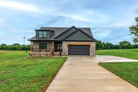 3793 Verona Caney Road Lewisburg TN 37091