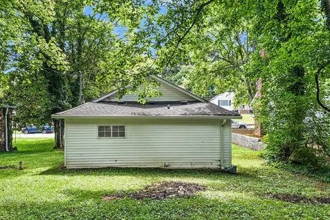 716 Central Avenue Clarksville TN 37040