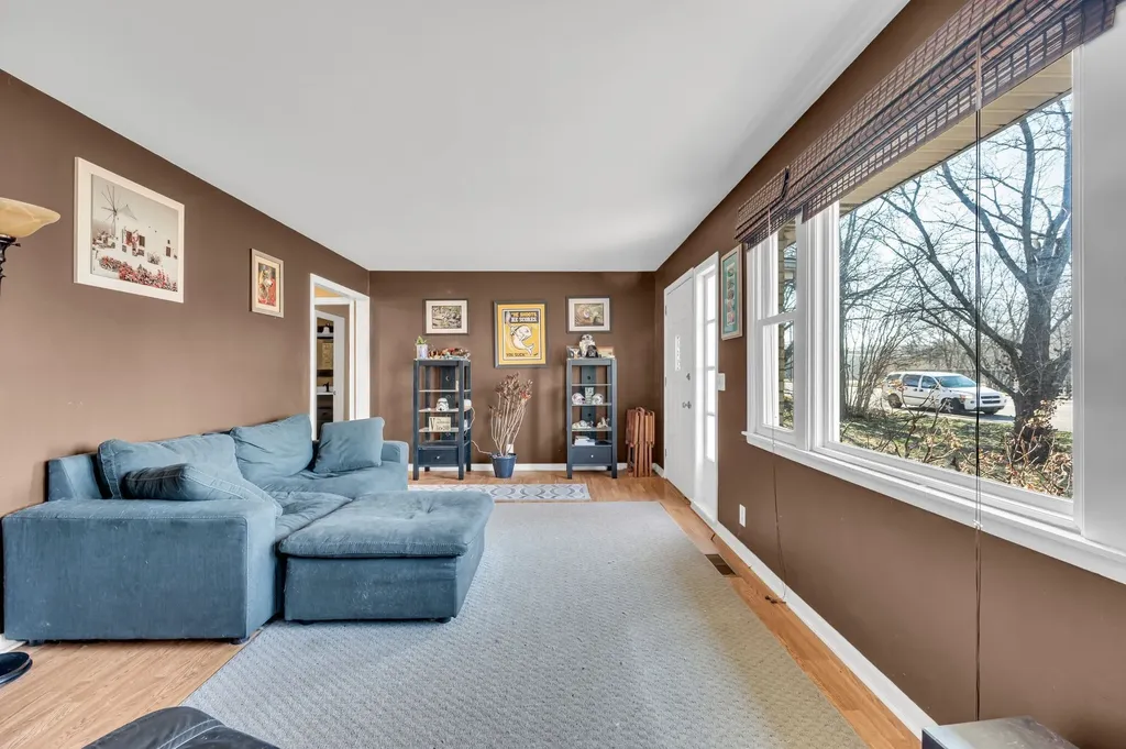 5122 Edmondson Pike Nashville TN 37211