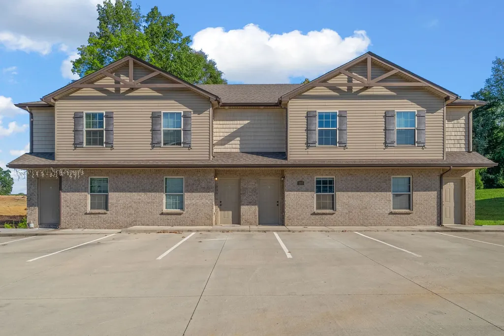 161 Center Pointe Drive Clarksville TN 37040