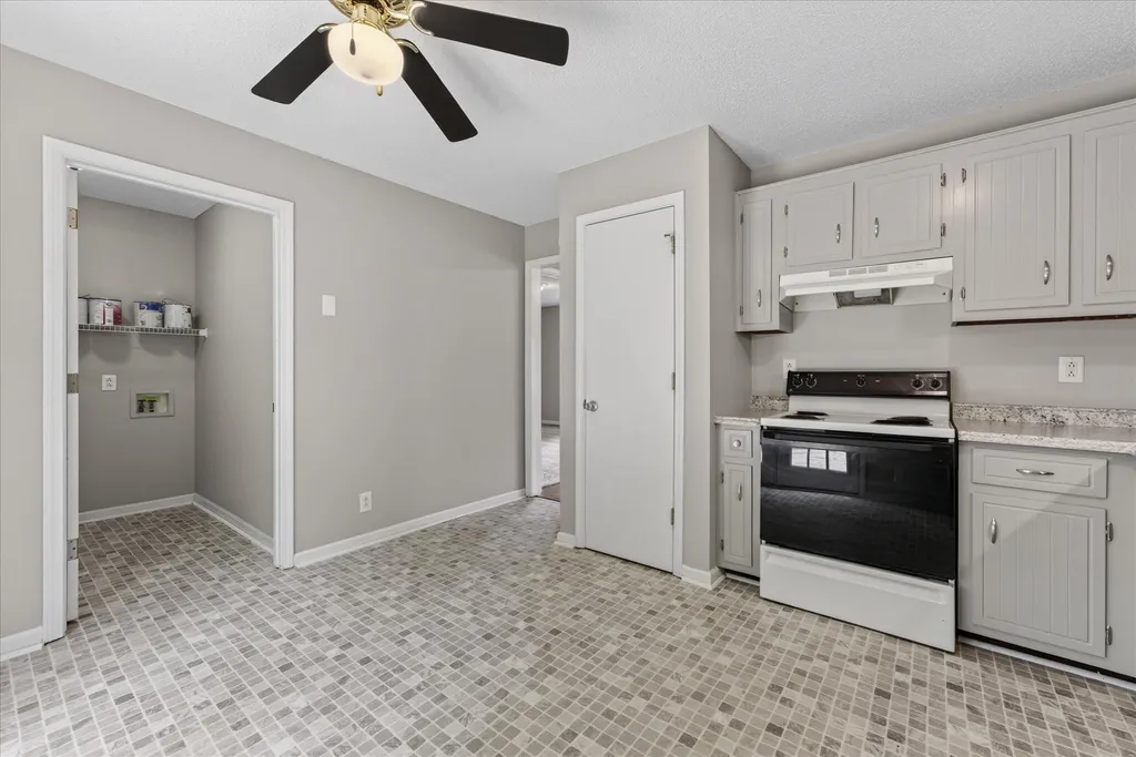 2831 Teakwood Drive Clarksville TN 37040