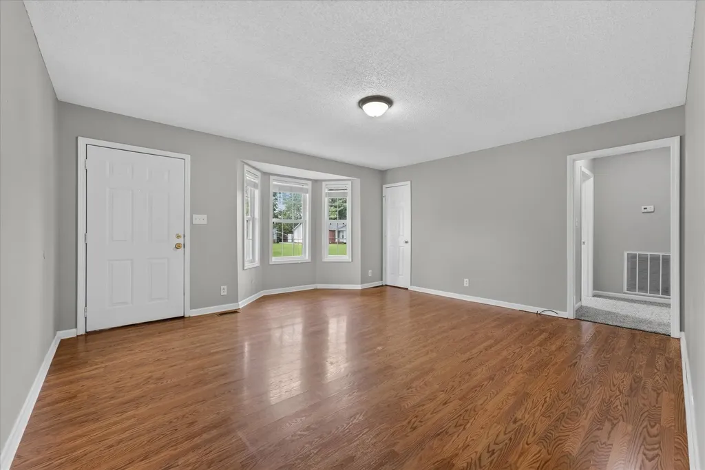 2831 Teakwood Drive Clarksville TN 37040