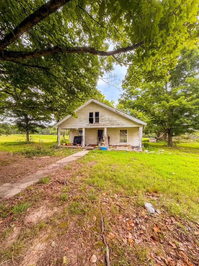 520 Ferrell Road Smithville TN 37166