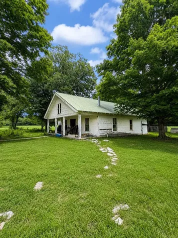 520 Ferrell Road Smithville TN 37166