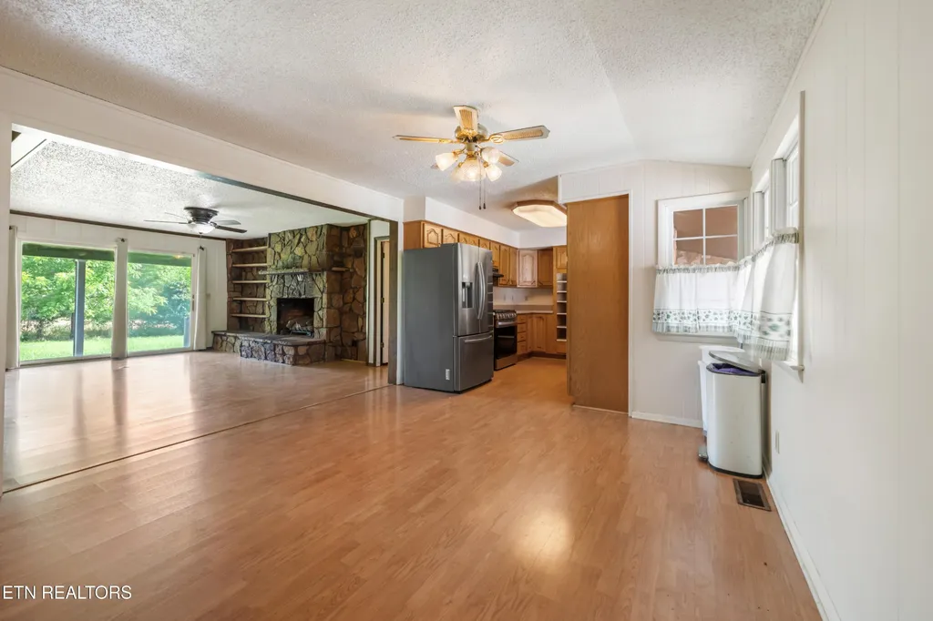 820 Highway 68 Crossville TN 38555