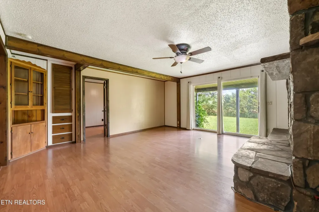 820 Highway 68 Crossville TN 38555