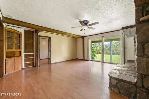 820 Highway 68 Crossville TN 38555