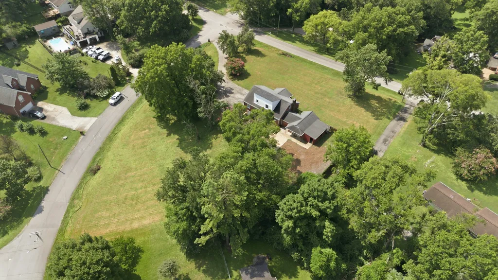 729 Greymont Drive Nashville TN 37217