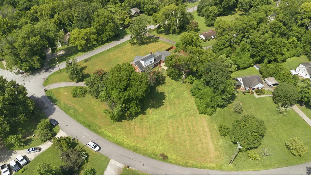 729 Greymont Drive Nashville TN 37217
