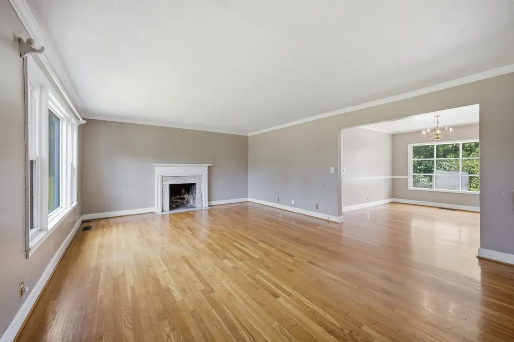 729 Greymont Drive Nashville TN 37217