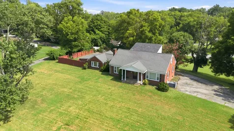 729 Greymont Drive Nashville TN 37217