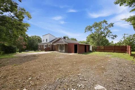 729 Greymont Drive Nashville TN 37217