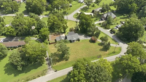 729 Greymont Drive Nashville TN 37217