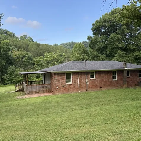 2625 Wartrace Highway Whitleyville TN 38588