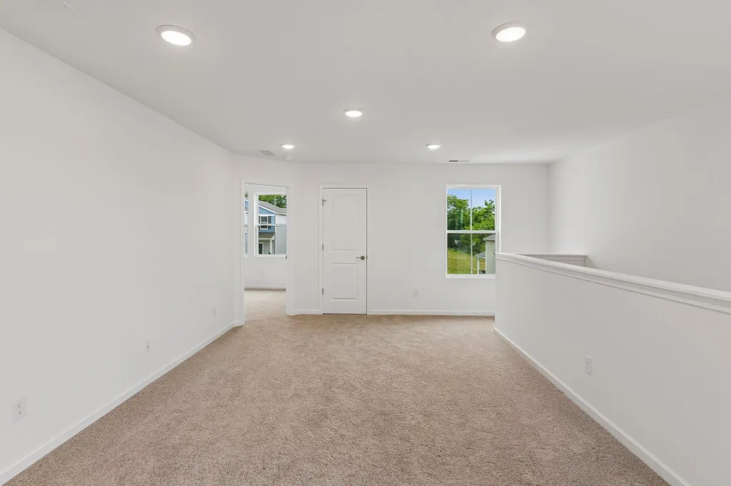 3274 Barrel Oak Pass Columbia TN 38401