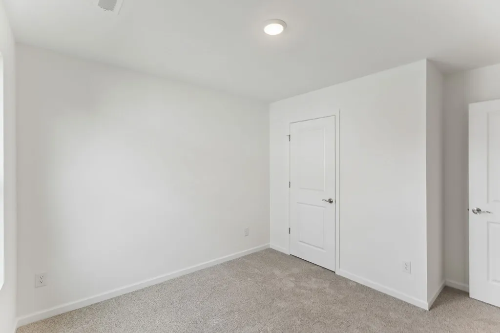 3274 Barrel Oak Pass Columbia TN 38401