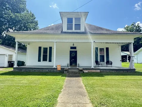 4139 Hampshire Pike Hampshire TN 38461