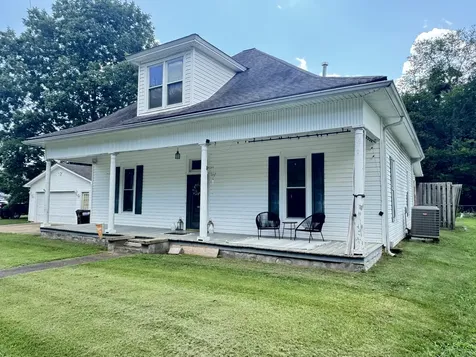 4139 Hampshire Pike Hampshire TN 38461