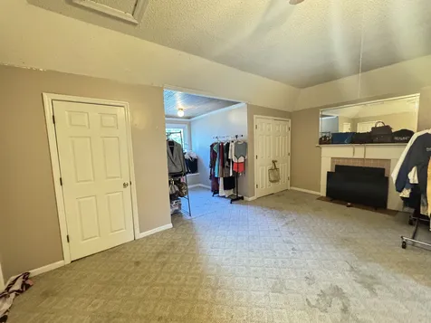 4139 Hampshire Pike Hampshire TN 38461