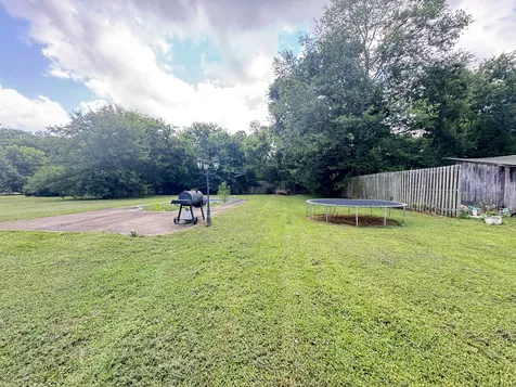 4139 Hampshire Pike Hampshire TN 38461