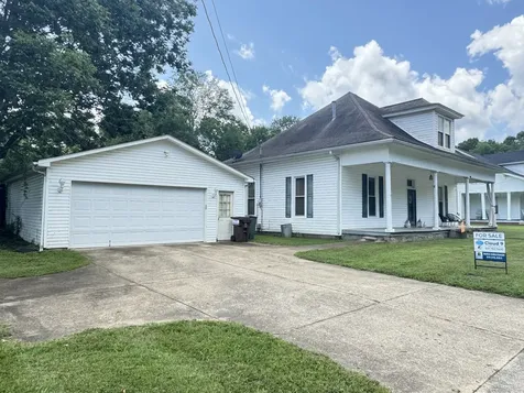4139 Hampshire Pike Hampshire TN 38461