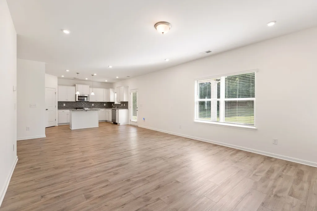 542 Morgan Meadows Way Columbia TN 38401