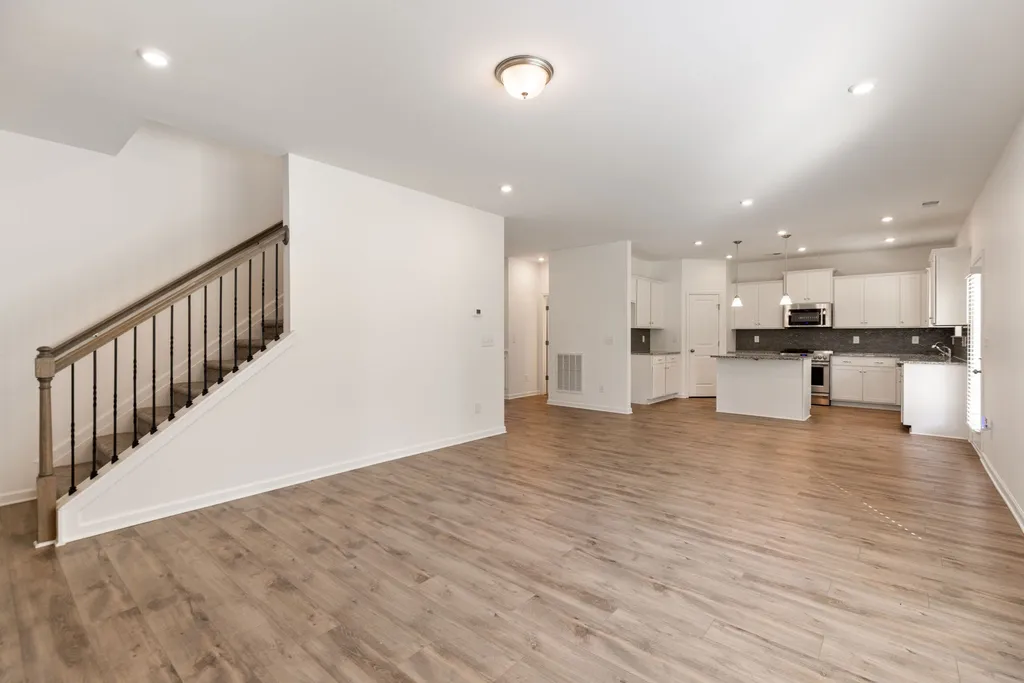 542 Morgan Meadows Way Columbia TN 38401