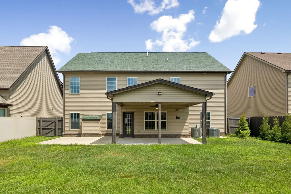1434 Millet Drive Clarksville TN 37040