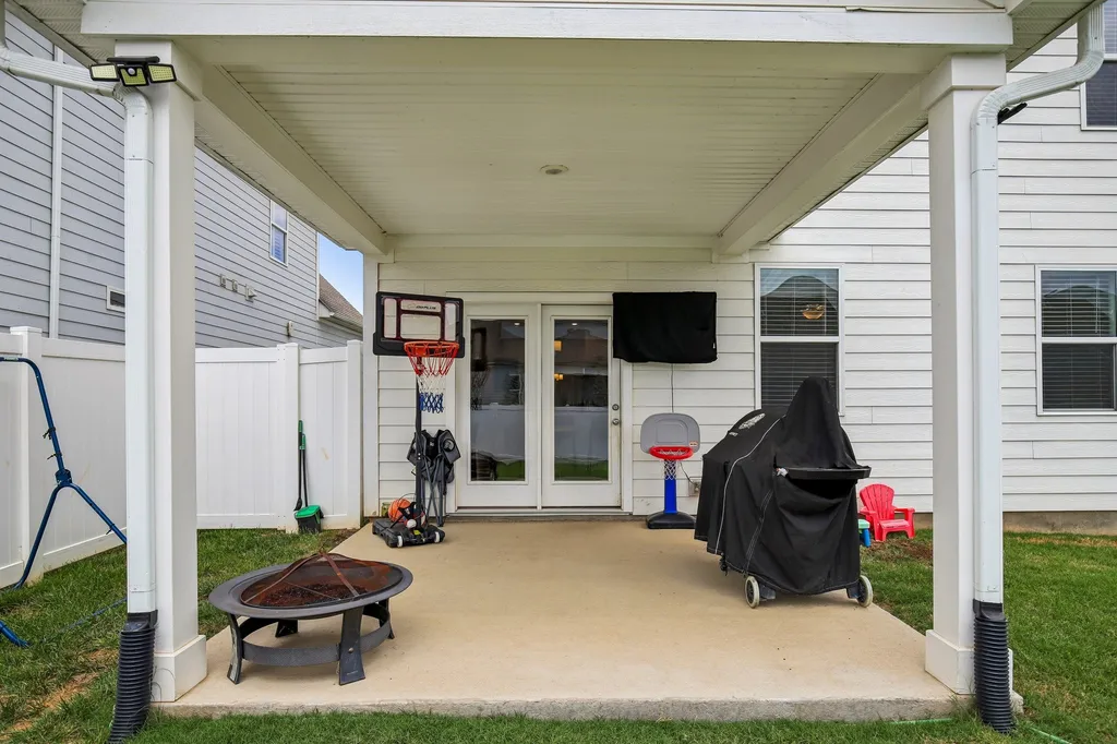 5627 Heirloom Drive Murfreesboro TN 37129