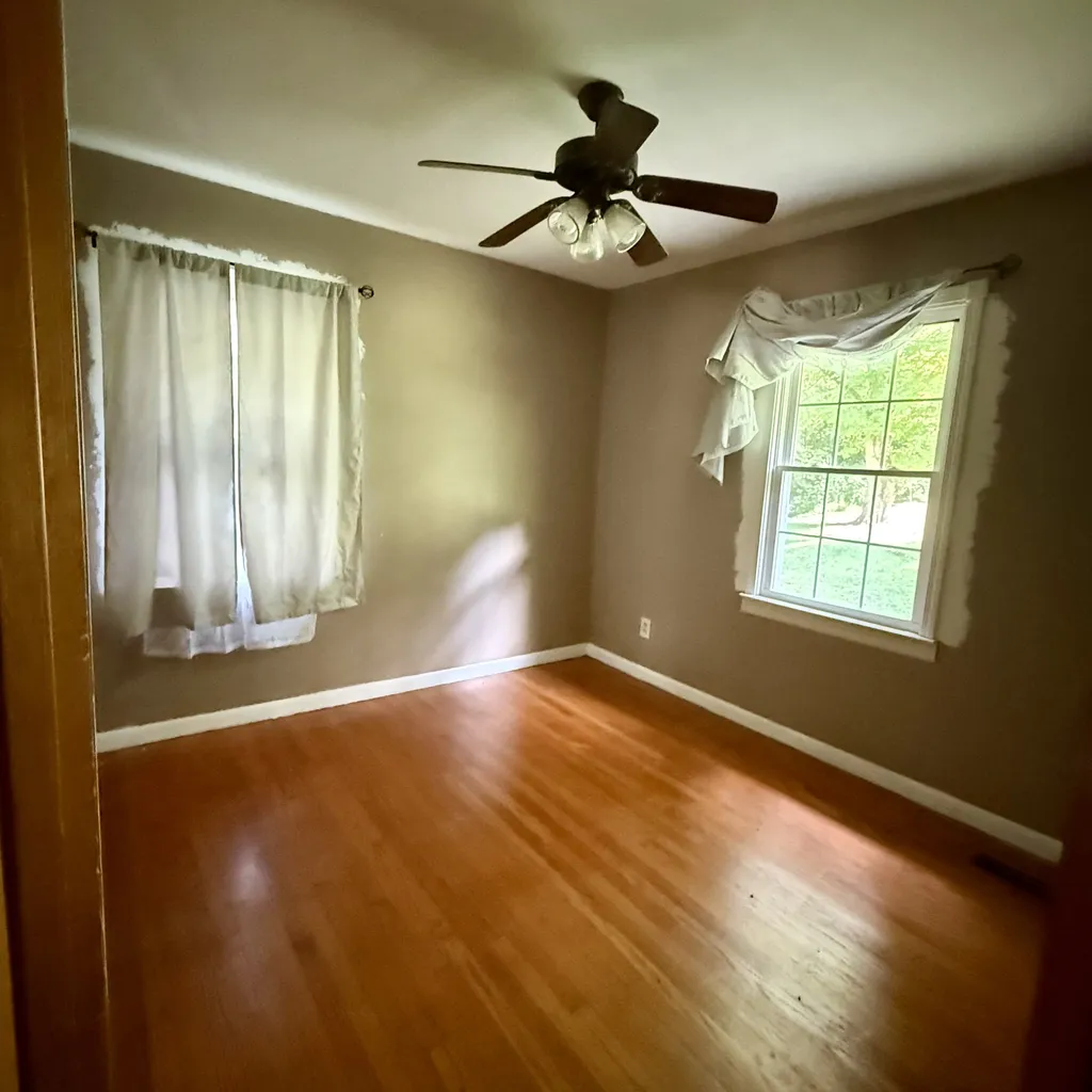 2625 Wartrace Highway Pleasant Shade TN 37145