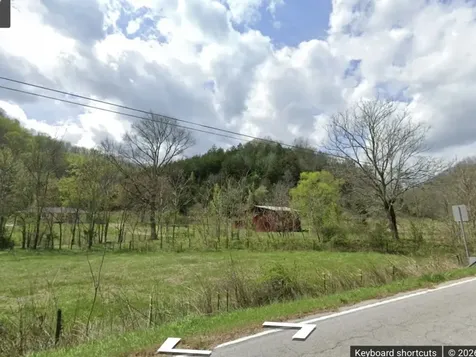 2625 Wartrace Highway Pleasant Shade TN 37145