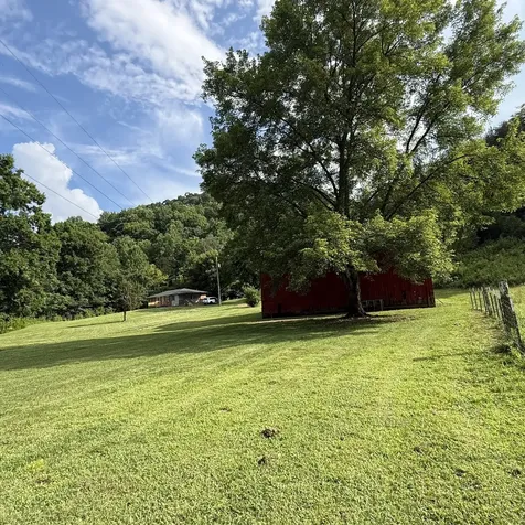 2625 Wartrace Highway Pleasant Shade TN 37145