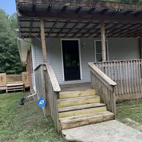 2625 Wartrace Highway Pleasant Shade TN 37145