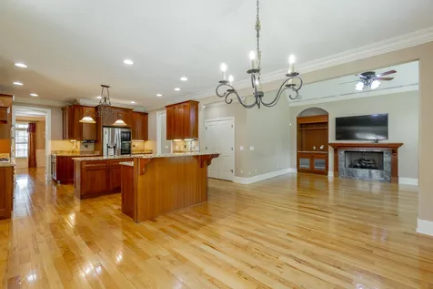 1966 Waterbury Lane Chattanooga TN 37421