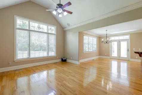 1966 Waterbury Lane Chattanooga TN 37421