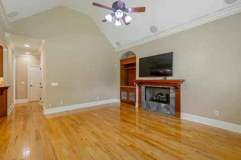 1966 Waterbury Lane Chattanooga TN 37421