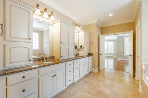 1966 Waterbury Lane Chattanooga TN 37421