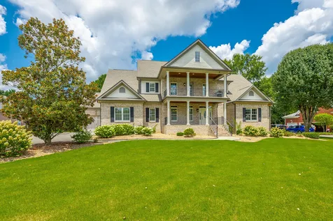 1966 Waterbury Lane Chattanooga TN 37421