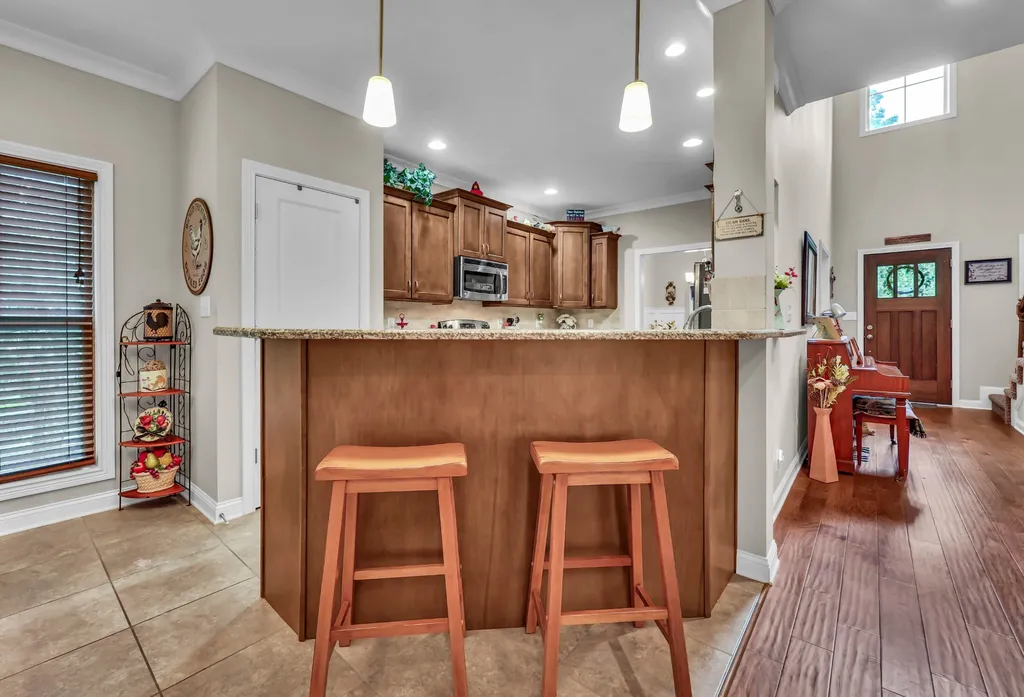 101 Vannoak Drive Clarksville TN 37043
