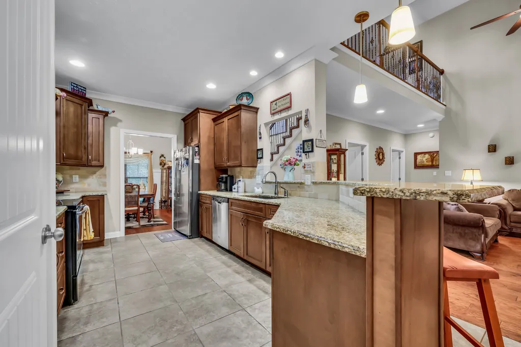101 Vannoak Drive Clarksville TN 37043