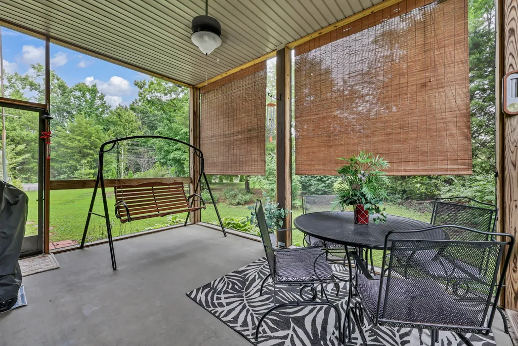 101 Vannoak Drive Clarksville TN 37043