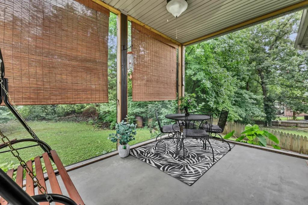 101 Vannoak Drive Clarksville TN 37043
