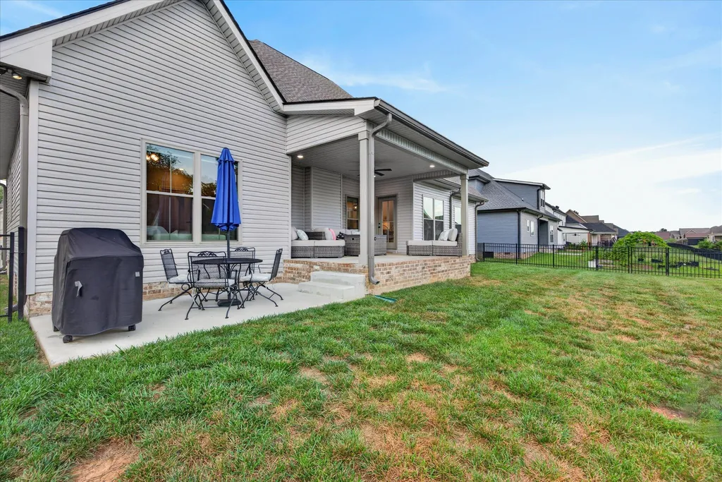 580 Bowden Drive Clarksville TN 37043