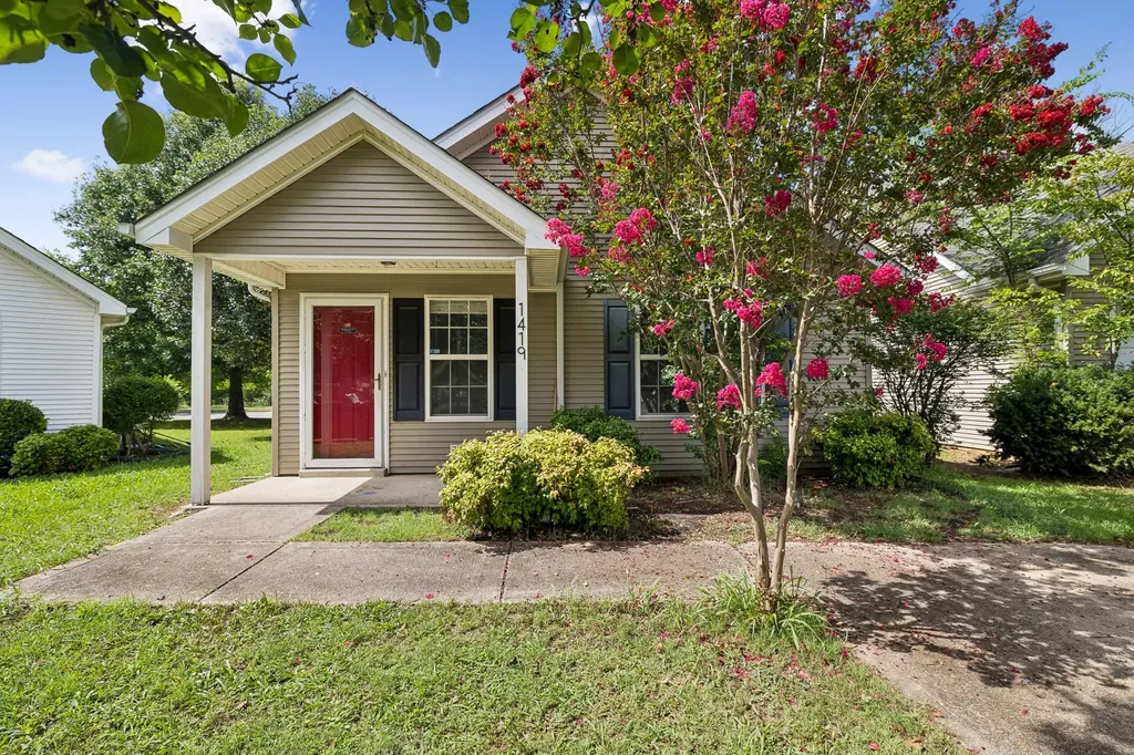 1419 Rochester Drive Murfreesboro TN 37130